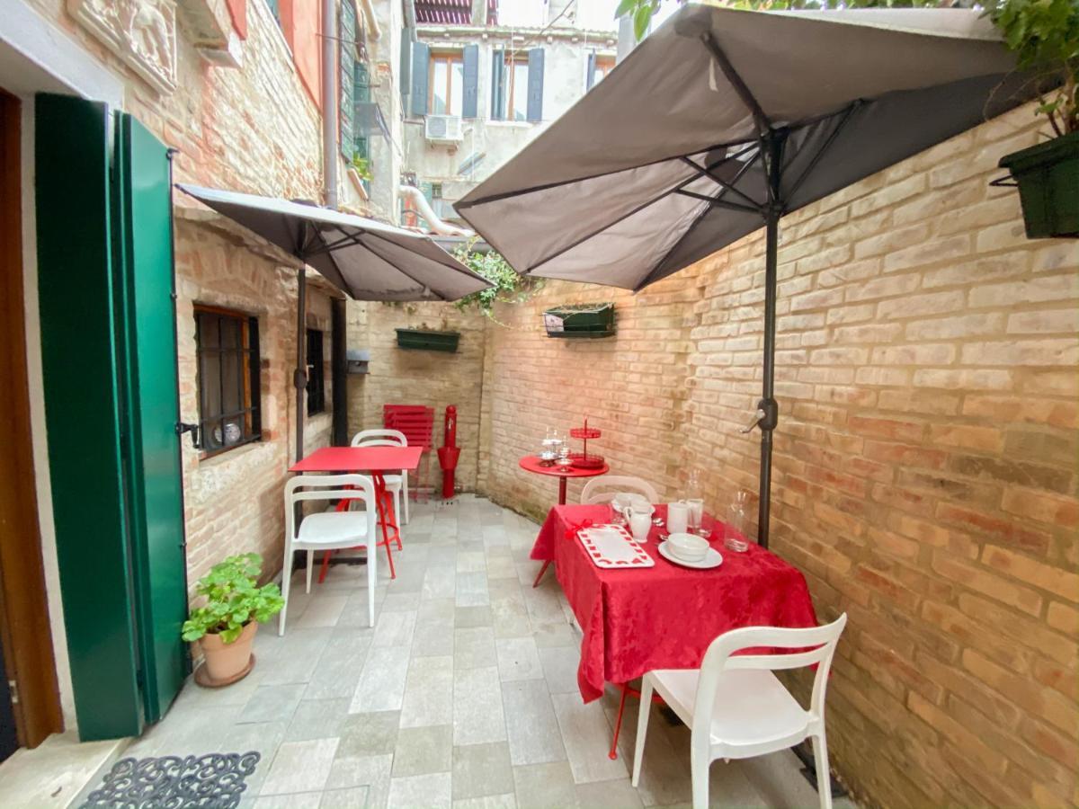 Rosso Charm B&B Venedig Exterior foto